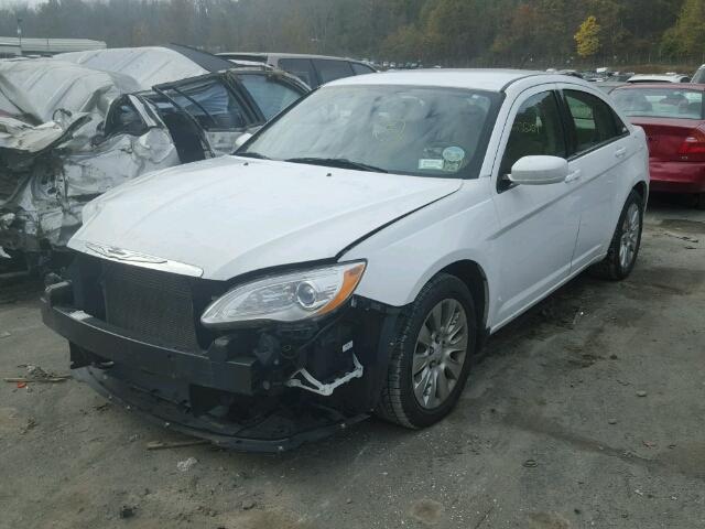 1C3CCBAB6CN162808 - 2012 CHRYSLER 200 LX WHITE photo 2