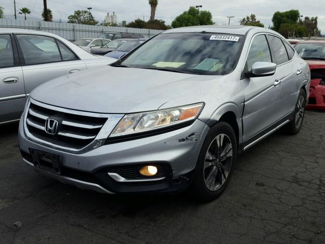 5J6TF1H37DL000558 - 2013 HONDA CROSSTOUR SILVER photo 2