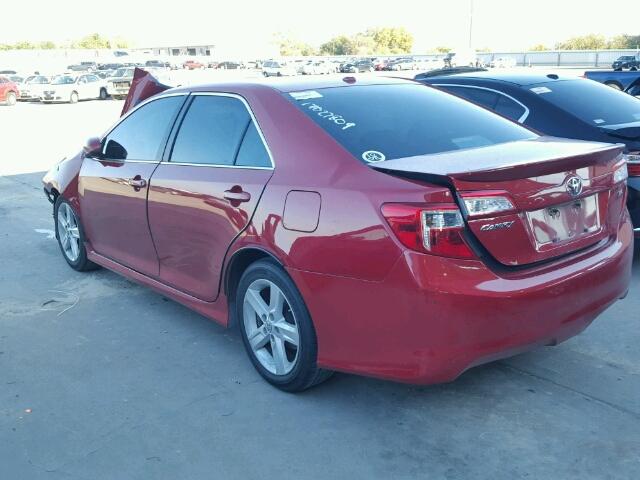 4T1BF1FK2CU607984 - 2012 TOYOTA CAMRY BASE RED photo 3