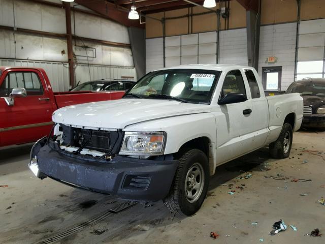 1D7HE22K08S598224 - 2008 DODGE DAKOTA ST WHITE photo 2