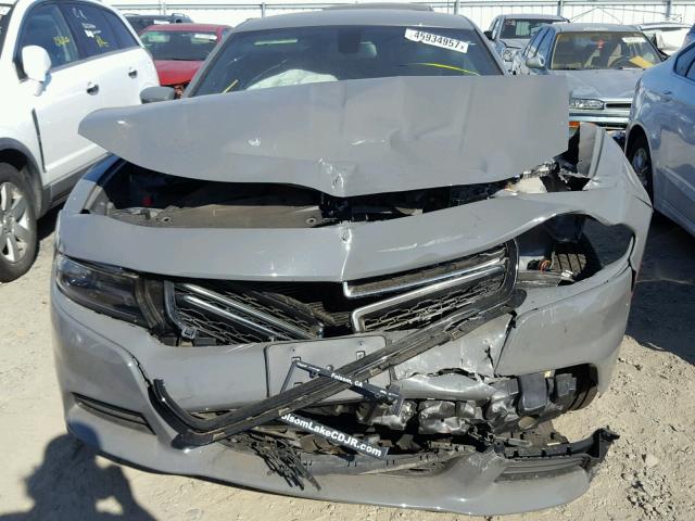 2C3CDXBG7HH660567 - 2017 DODGE CHARGER SE GRAY photo 9