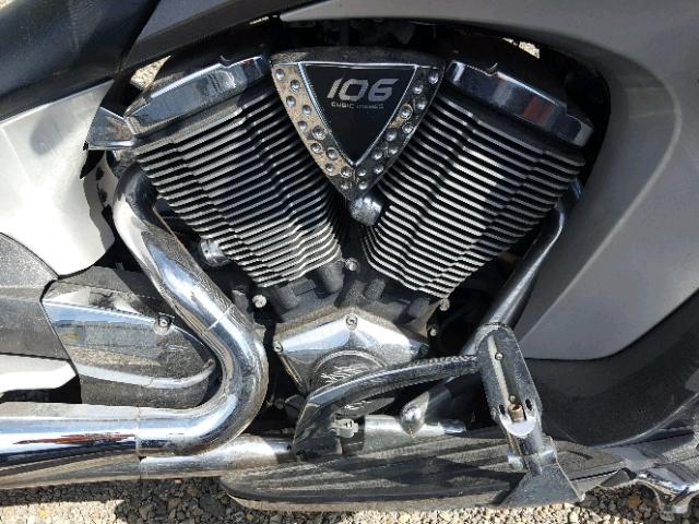 5VPSD36D183003994 - 2008 VICTORY MOTORCYCLES VISION DEL SILVER photo 7