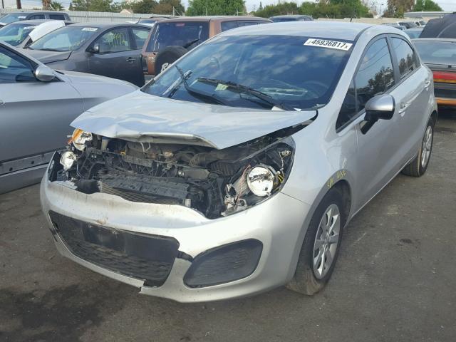 KNADM5A32D6282086 - 2013 KIA RIO LX SILVER photo 2