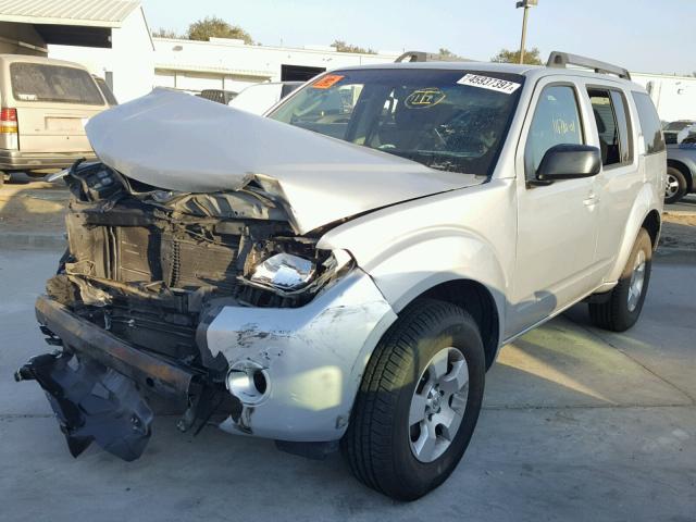 5N1AR18UX8C641394 - 2008 NISSAN PATHFINDER SILVER photo 2