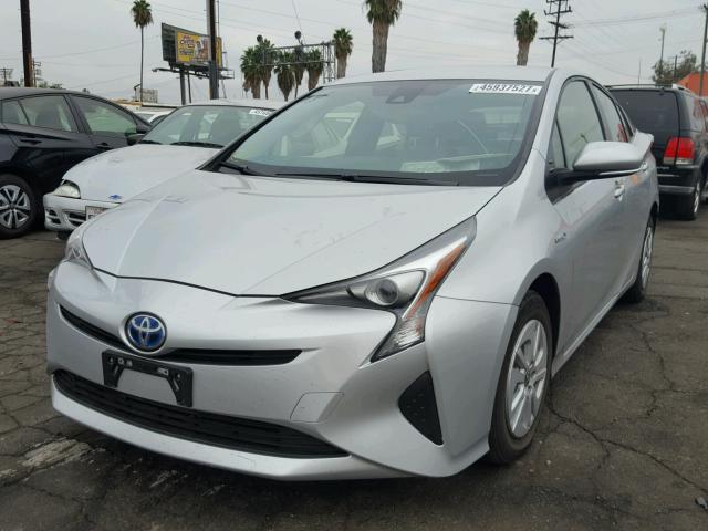 JTDKBRFU8H3028463 - 2017 TOYOTA PRIUS SILVER photo 2