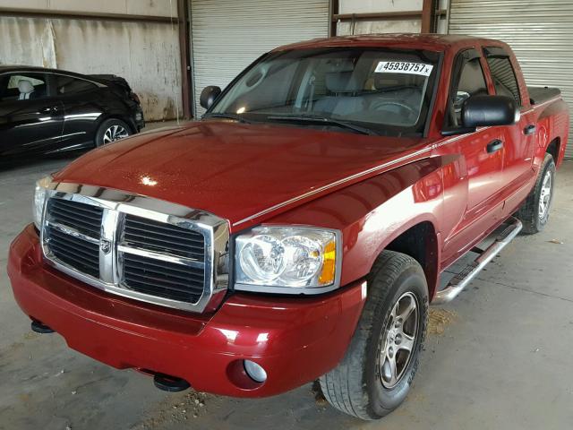 1D7HW48P47S190108 - 2007 DODGE DAKOTA RED photo 2