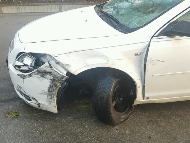 1G1ZG57B18F209417 - 2008 CHEVROLET MALIBU LS თეთრი ფოტო 9