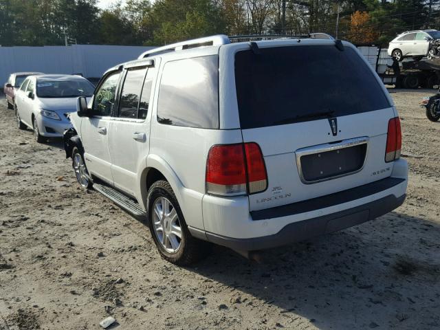 5LMEU88H04ZJ40031 - 2004 LINCOLN AVIATOR WHITE photo 3