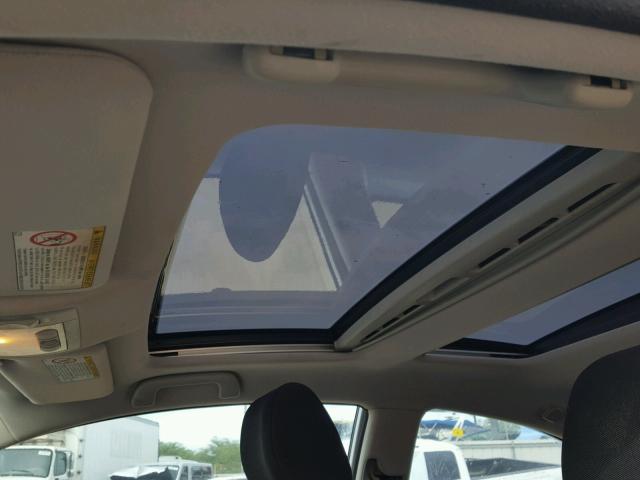 JTKDE167X50015005 - 2005 TOYOTA SCION TC 白色 照片 9