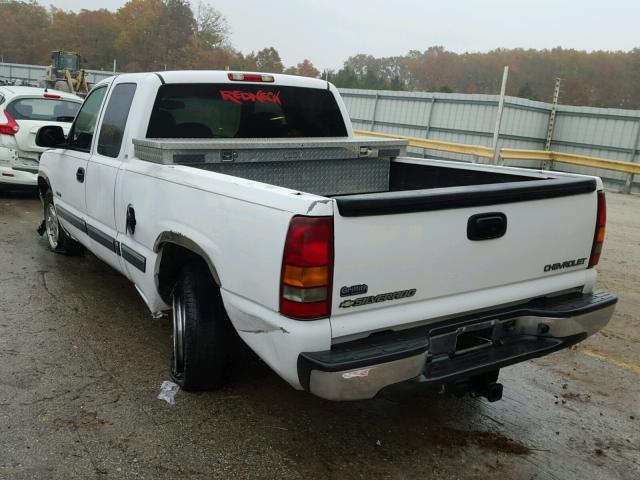 2GCEC19T121408174 - 2002 CHEVROLET SILVERADO WHITE photo 3