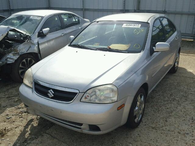 KL5JD56Z36K388811 - 2006 SUZUKI FORENZA SILVER photo 2