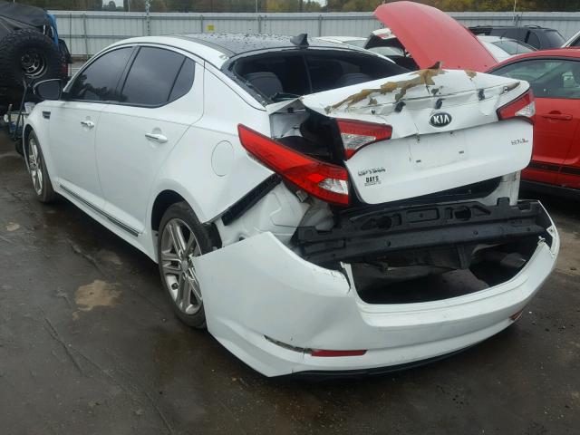 5XXGR4A61DG092996 - 2013 KIA OPTIMA SX WHITE photo 3