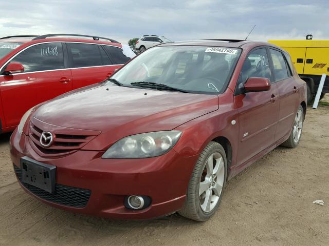 JM1BK343761499908 - 2006 MAZDA 3 HATCHBAC MAROON photo 2