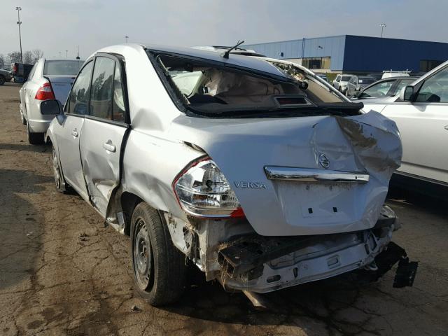 3N1BC1AP2BL405755 - 2011 NISSAN VERSA S SILVER photo 3