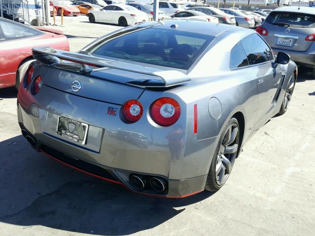 JN1AR54F19M251219 - 2009 NISSAN GT-R BASE GRAY photo 4