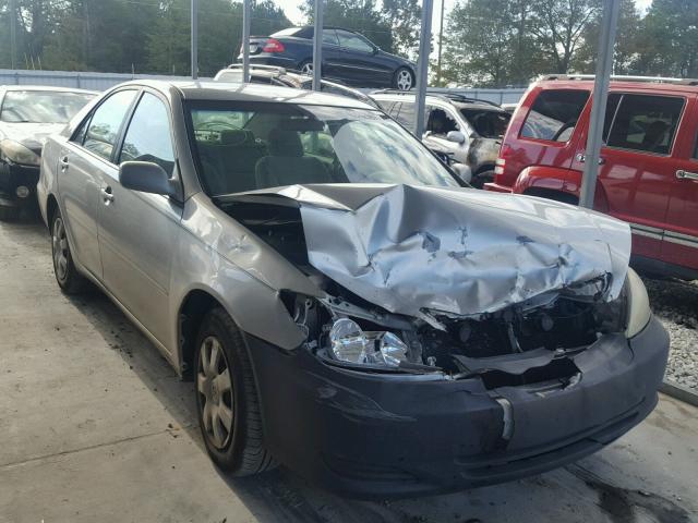 4T1BE32K14U856802 - 2004 TOYOTA CAMRY LE ვერცხლისფერი ფოტო 1