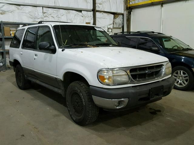 1FMZU73X8YUB01977 - 2000 FORD EXPLORER WHITE photo 1