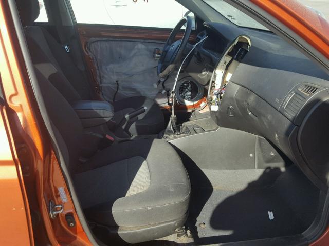 KNAFE161875007144 - 2007 KIA SPECTRA5 S ORANGE photo 5