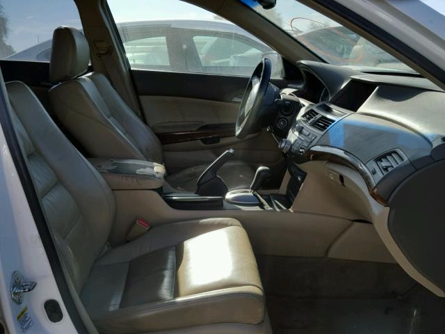 1HGCP36858A000462 - 2008 HONDA ACCORD EXL WHITE photo 5