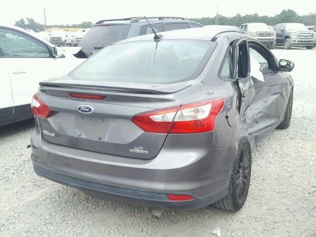 1FADP3F28DL144235 - 2013 FORD FOCUS SE CHARCOAL photo 4