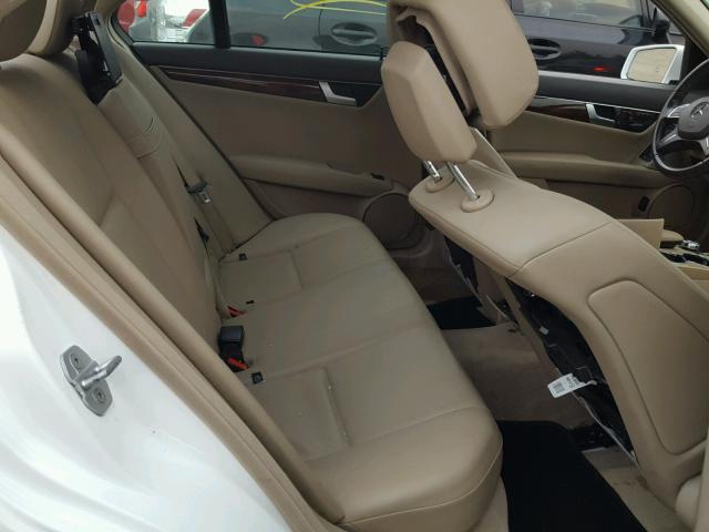 WDDGF4HB4DA747973 - 2013 MERCEDES-BENZ C 250 WHITE photo 6