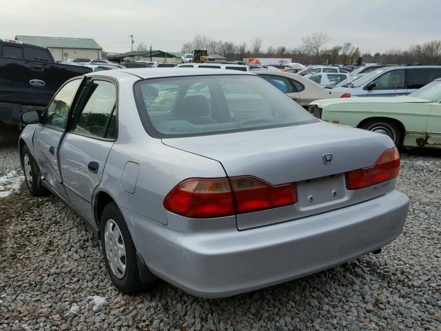 1HGCF864XXA145492 - 1999 HONDA ACCORD SILVER photo 3