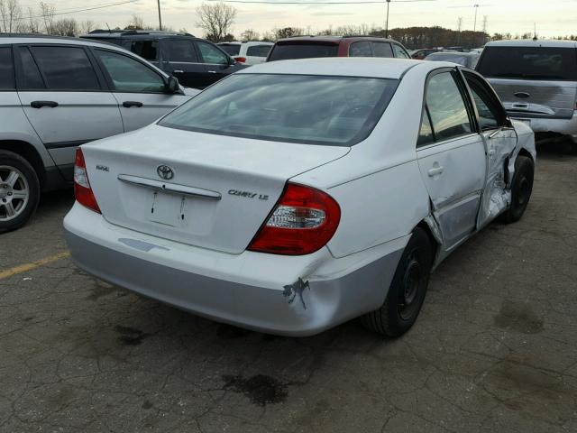 4T1BE32K32U035441 - 2002 TOYOTA CAMRY LE WHITE photo 4