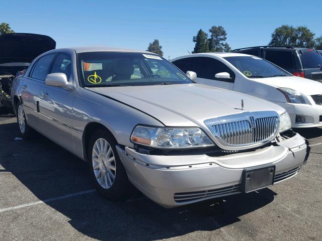 1LNHM81WX3Y618758 - 2003 LINCOLN TOWN CAR E SILVER photo 1