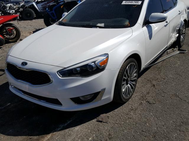 KNALN4D7XF5176205 - 2015 KIA CADENZA PR WHITE photo 2