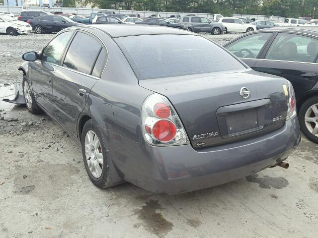 1N4AL11D45C198807 - 2005 NISSAN ALTIMA GRAY photo 3