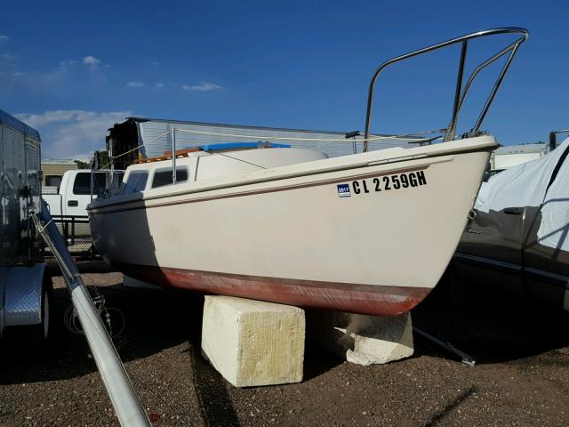 N0V1N852 - 1982 CHALET MARINEBOAT WHITE photo 1