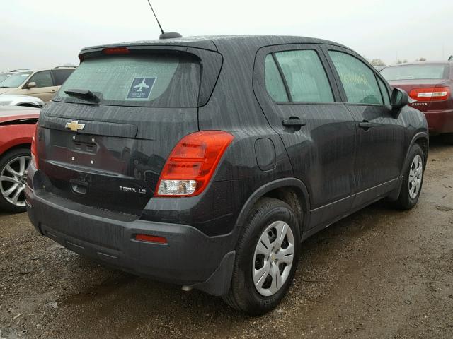 KL7CJKSB5GB624876 - 2016 CHEVROLET TRAX LS BLACK photo 4