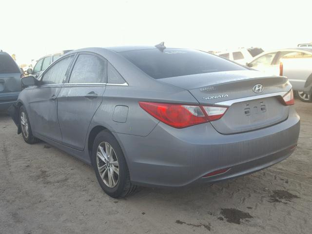 5NPEB4AC2DH748497 - 2013 HYUNDAI SONATA CHARCOAL photo 3