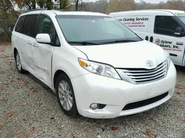 5TDYK3DC5DS307721 - 2013 TOYOTA SIENNA WHITE photo 1