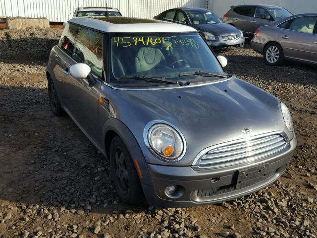 WMWMF3C56ATZ64740 - 2010 MINI COOPER GRAY photo 1