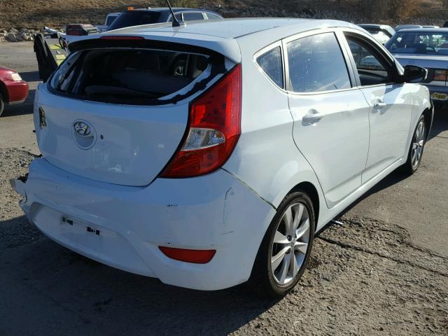 KMHCU5AE2DU059845 - 2013 HYUNDAI ACCENT GLS WHITE photo 4