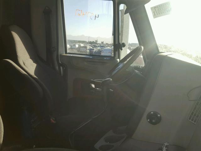 3HSDHSJR6BN387982 - 2011 INTERNATIONAL PROSTAR 白色 照片 5