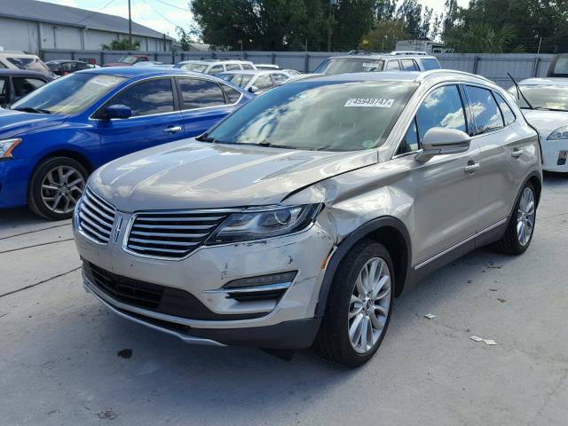 5LMCJ1A91FUJ04276 - 2015 LINCOLN MKC BEIGE photo 2