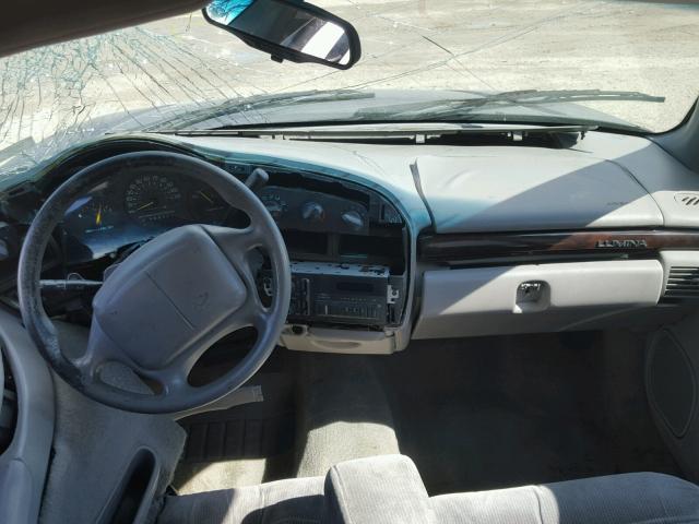 2G1WL52M4V1171577 - 1997 CHEVROLET LUMINA BAS მწვანე ფოტო 10
