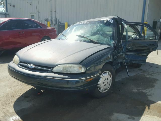 2G1WL52M4V1171577 - 1997 CHEVROLET LUMINA BAS მწვანე ფოტო 2