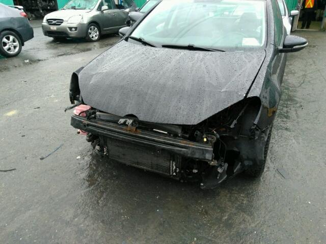 WVWCA7AJ7BW324007 - 2011 VOLKSWAGEN GOLF 黑色 照片 9