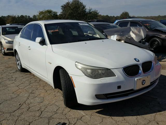 WBANV13578CZ55566 - 2008 BMW 528 XI WHITE photo 1