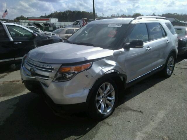 1FMHK8D85BGA16776 - 2011 FORD EXPLORER X SILVER photo 2