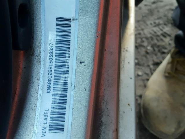 KNAGD126815059387 - 2001 KIA OPTIMA MAG GOLD photo 10