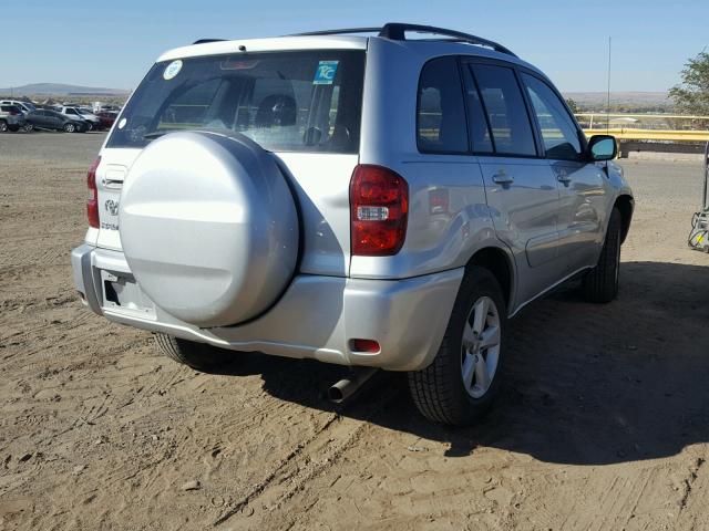 JTEGD20V240010606 - 2004 TOYOTA RAV4 SILVER photo 4