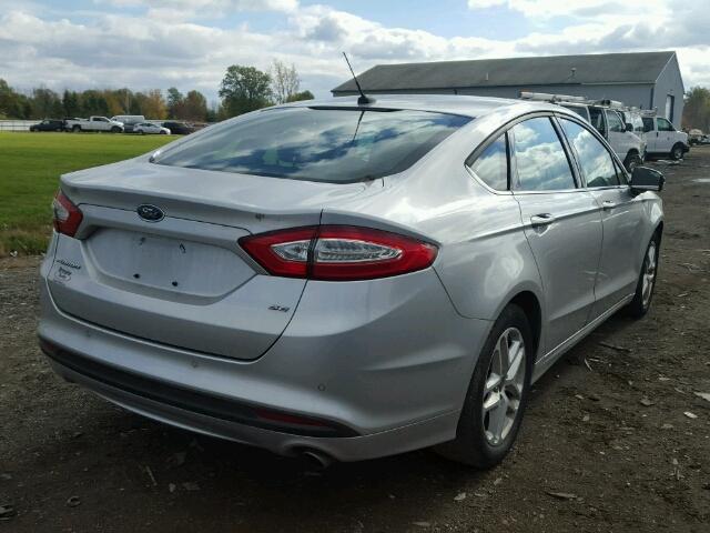 1FA6P0H78E5371043 - 2014 FORD FUSION SE SILVER photo 4