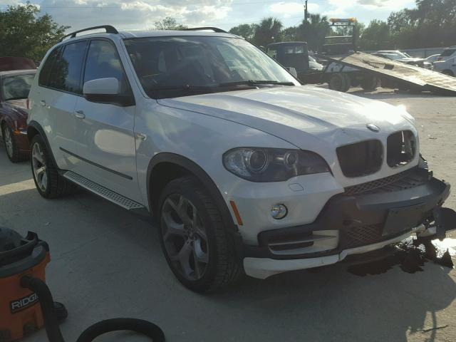 5UXFE83537LZ46392 - 2007 BMW X5 4.8I WHITE photo 1