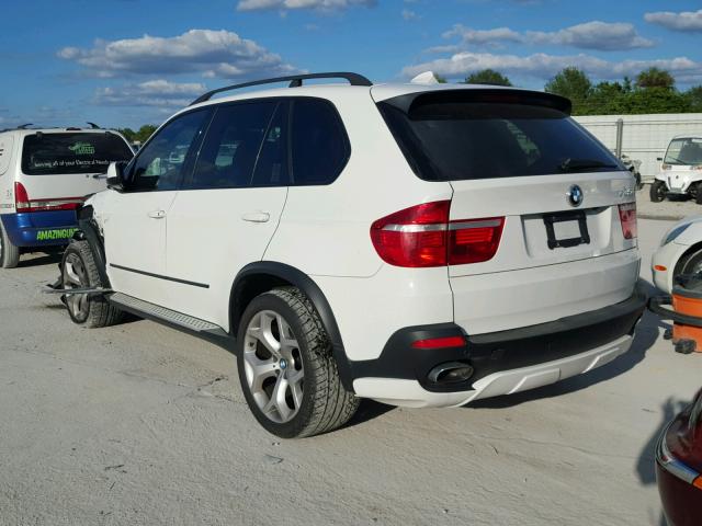 5UXFE83537LZ46392 - 2007 BMW X5 4.8I WHITE photo 3