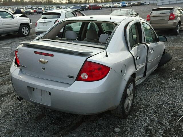 1G1AL58F887268419 - 2008 CHEVROLET COBALT LT GRAY photo 4