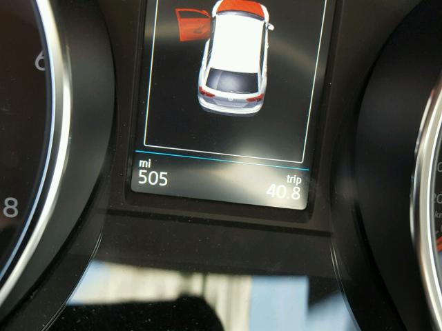 3VV2B7AX8JM096144 - 2018 VOLKSWAGEN TIGUAN SE Білий фото 8